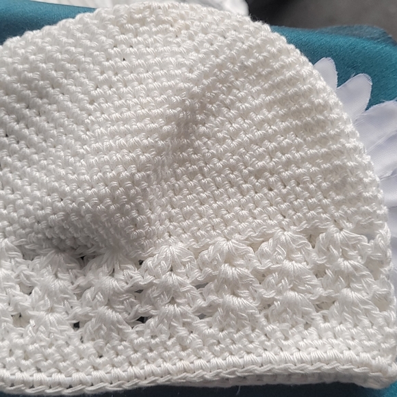 White Crochet Flowered Baby Beanie - Picture 2 of 3